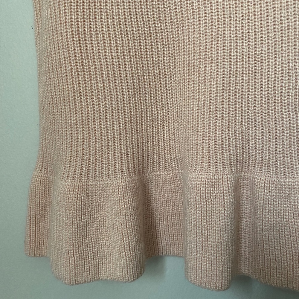 Sweater Ruffled Tank Top - Picture 2 of 4